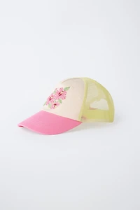 EMBROIDERED FLOWER TRUCKER HAT