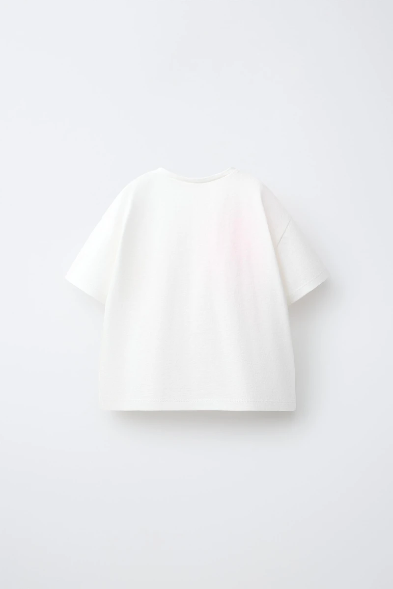 T-SHIRT À DÉCOR DE FLEURS