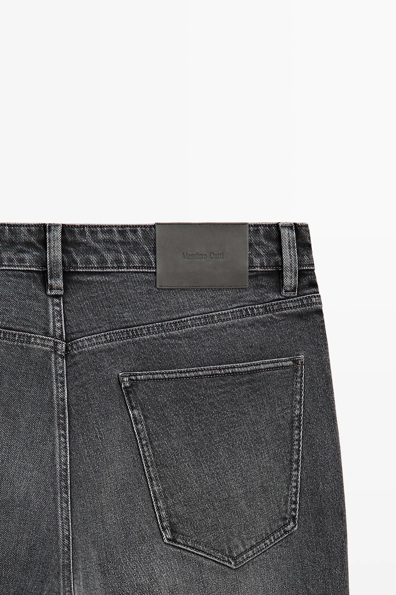 Slim fit jeans