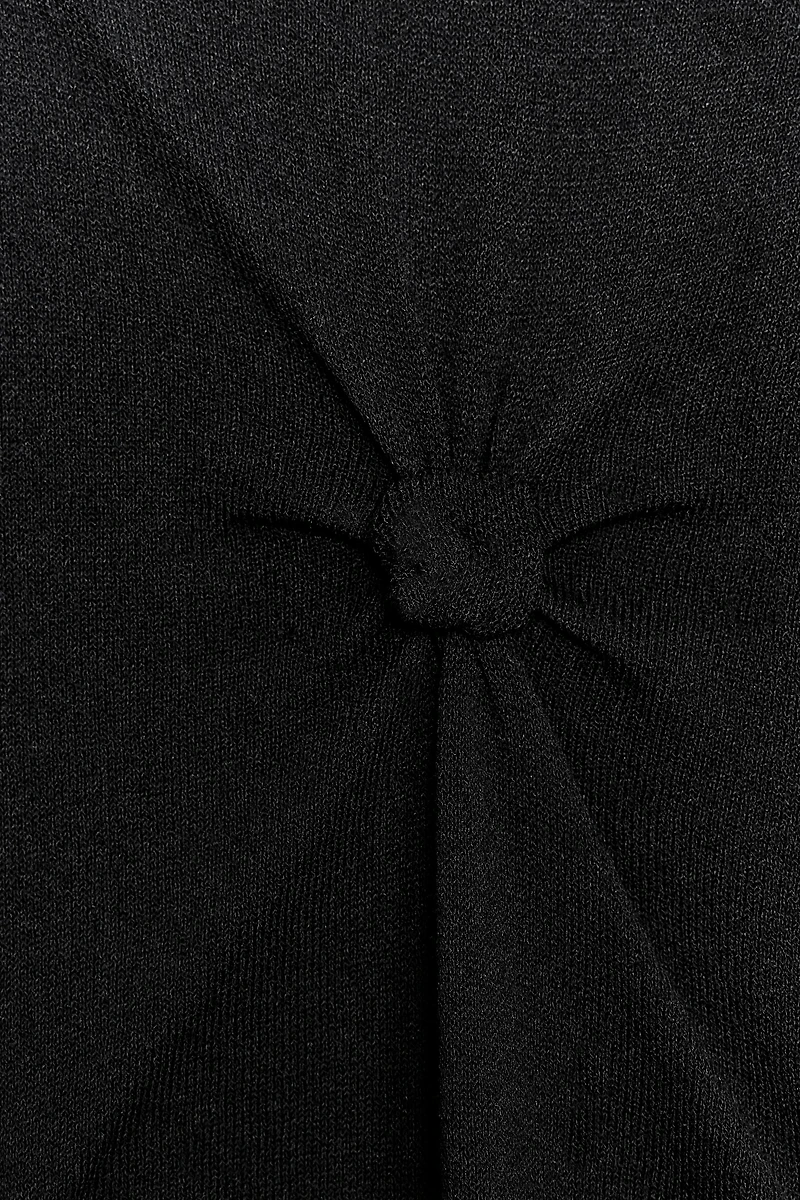 KNOTTED KNIT TOP