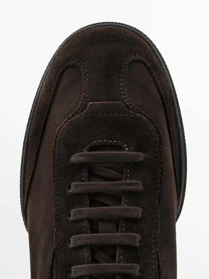 Tennis croûte de cuir semelle contrastante
