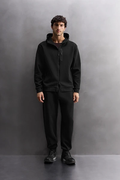 TECHNICAL ZIP PANTS