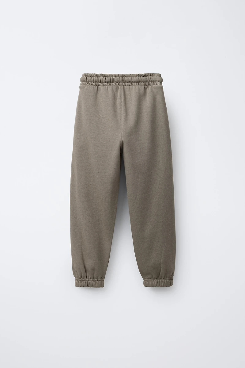 HOODIE AND STRIPED JOGGER PANTS SET