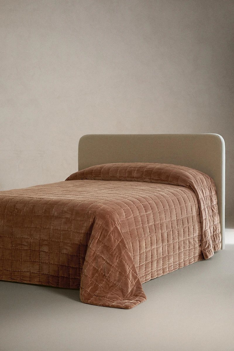 CHECK VELVET QUILT