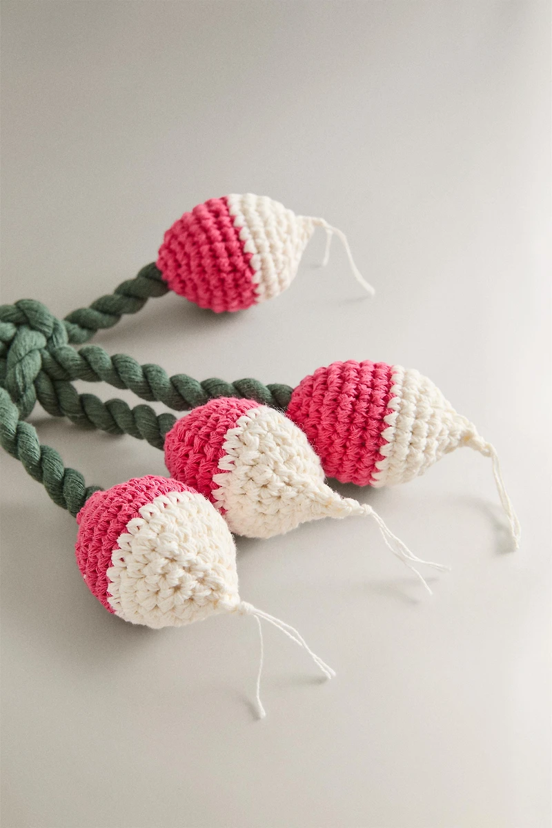 RADISH BOUQUET PET TOY