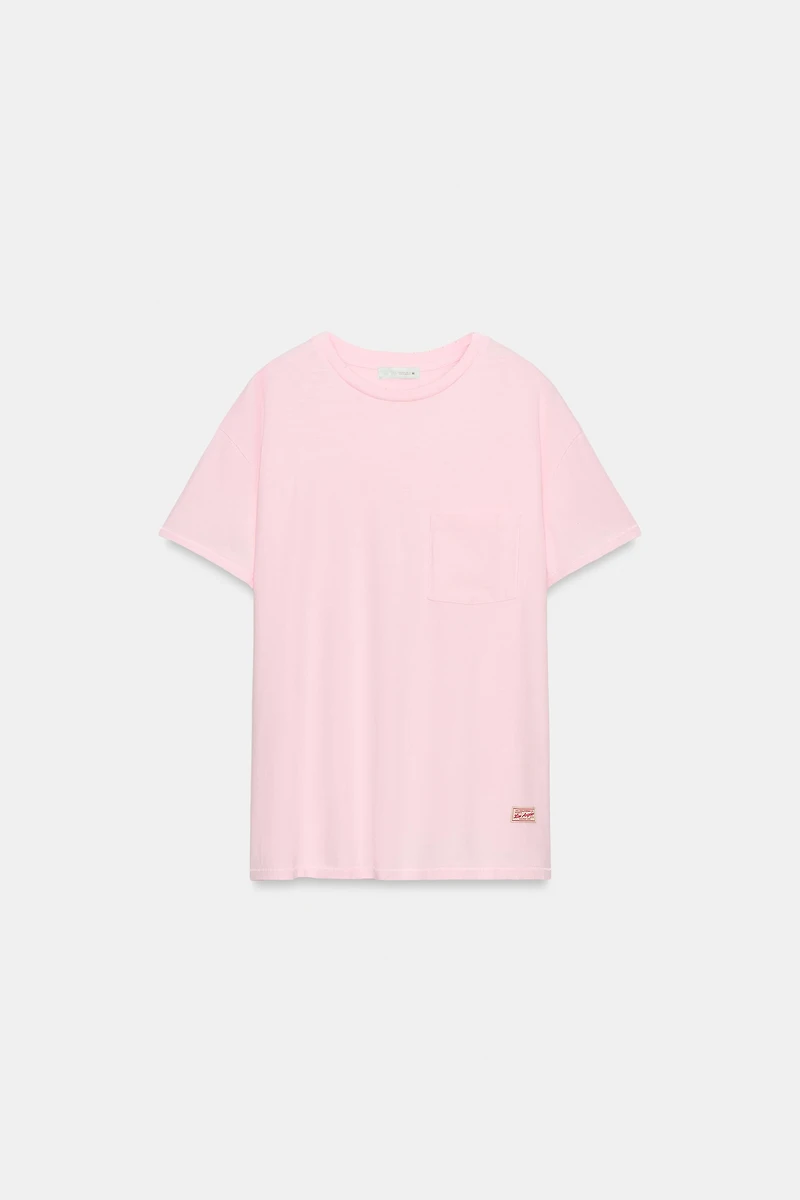 OVERSIZED POCKET T-SHIRT