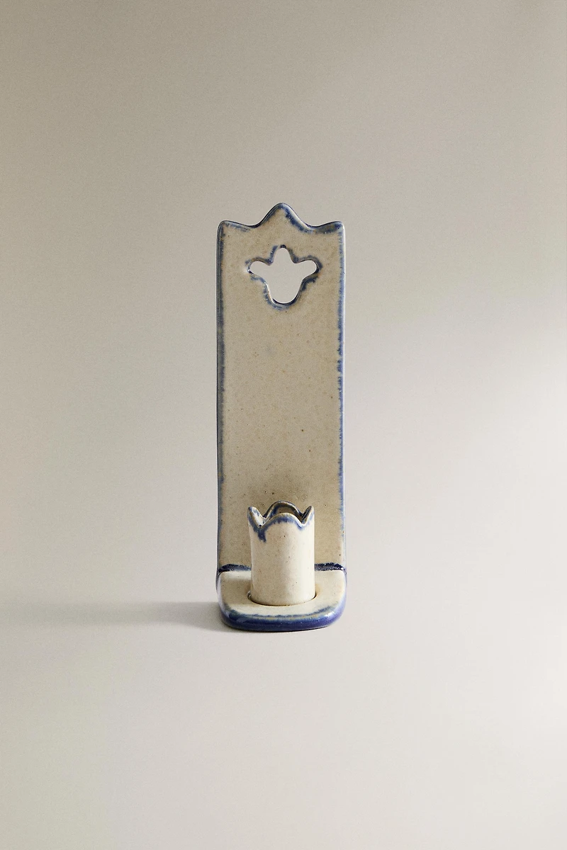 CERAMIC CANDLESTICK WITH CONTRAST EDGE