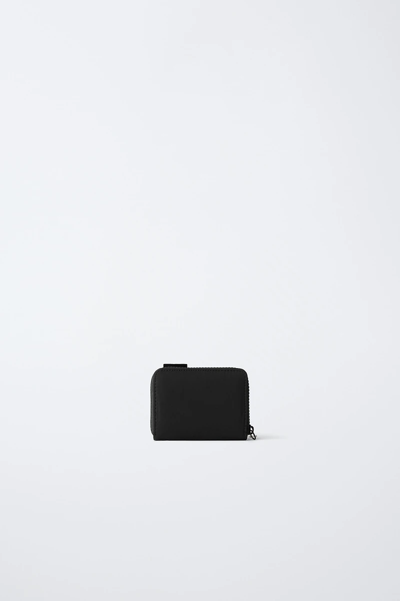 KPOP DEMON HUNTERS™ NETFLIX © WALLET