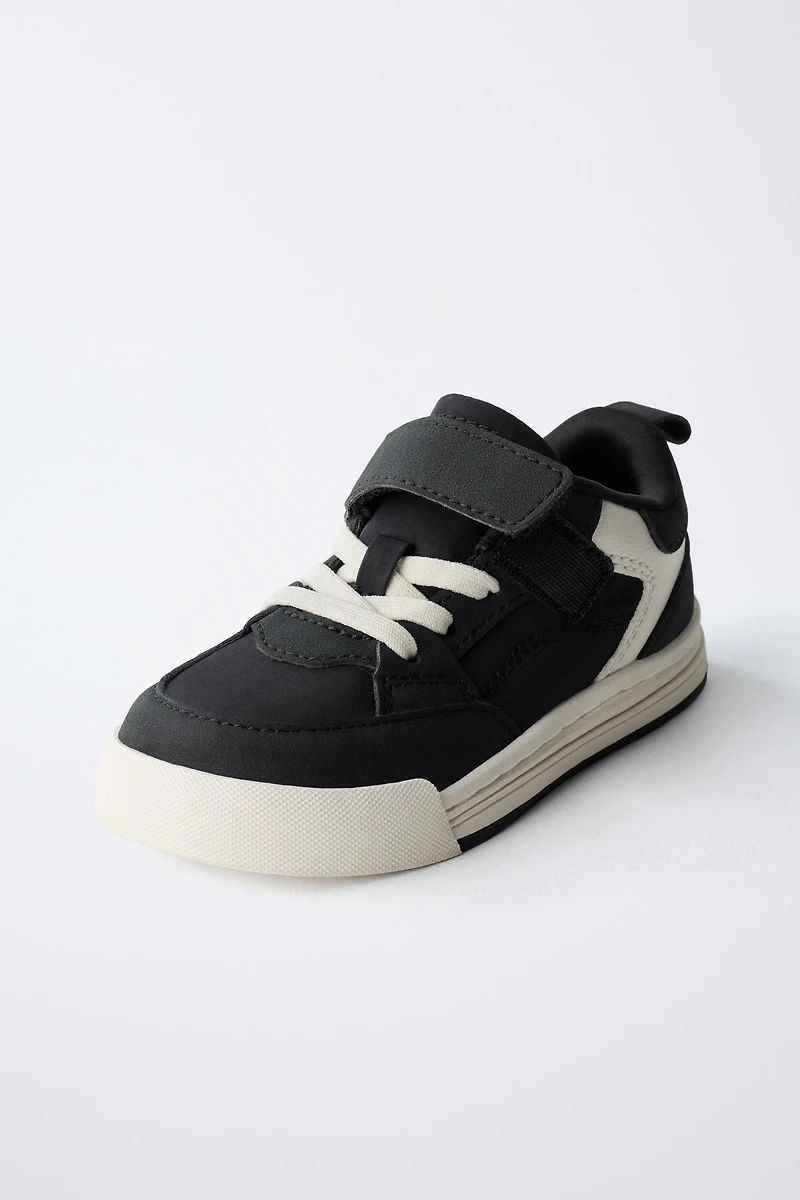 TENNIS SKATE