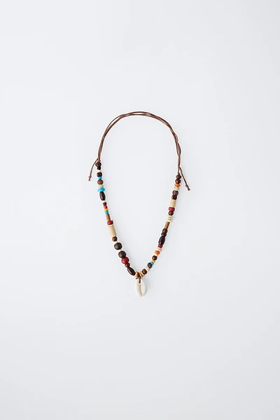 COLLIER FANTAISIE ET COQUILLAGE