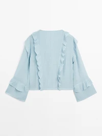 Flowing blouse with ruffles