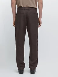 Total look linen trousers