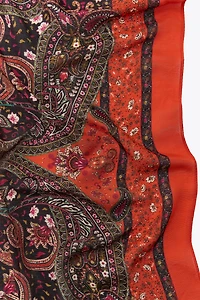 FOULARD IMPRIMÉ AVEC SOIE