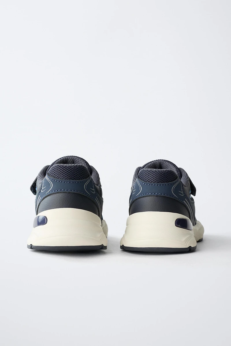 MESH SNEAKERS
