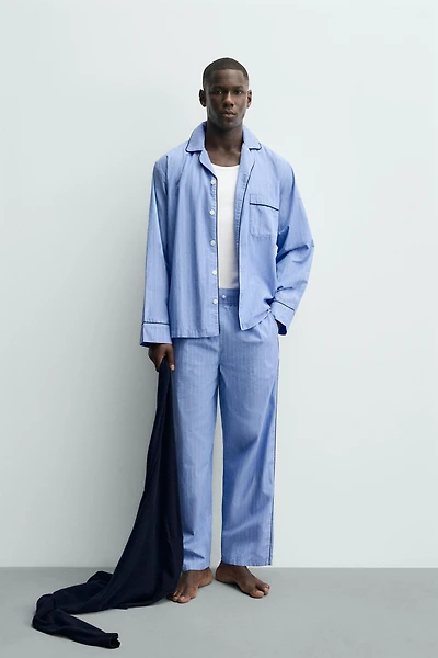 PAJAMA SET WITH CONTRAST PIPING