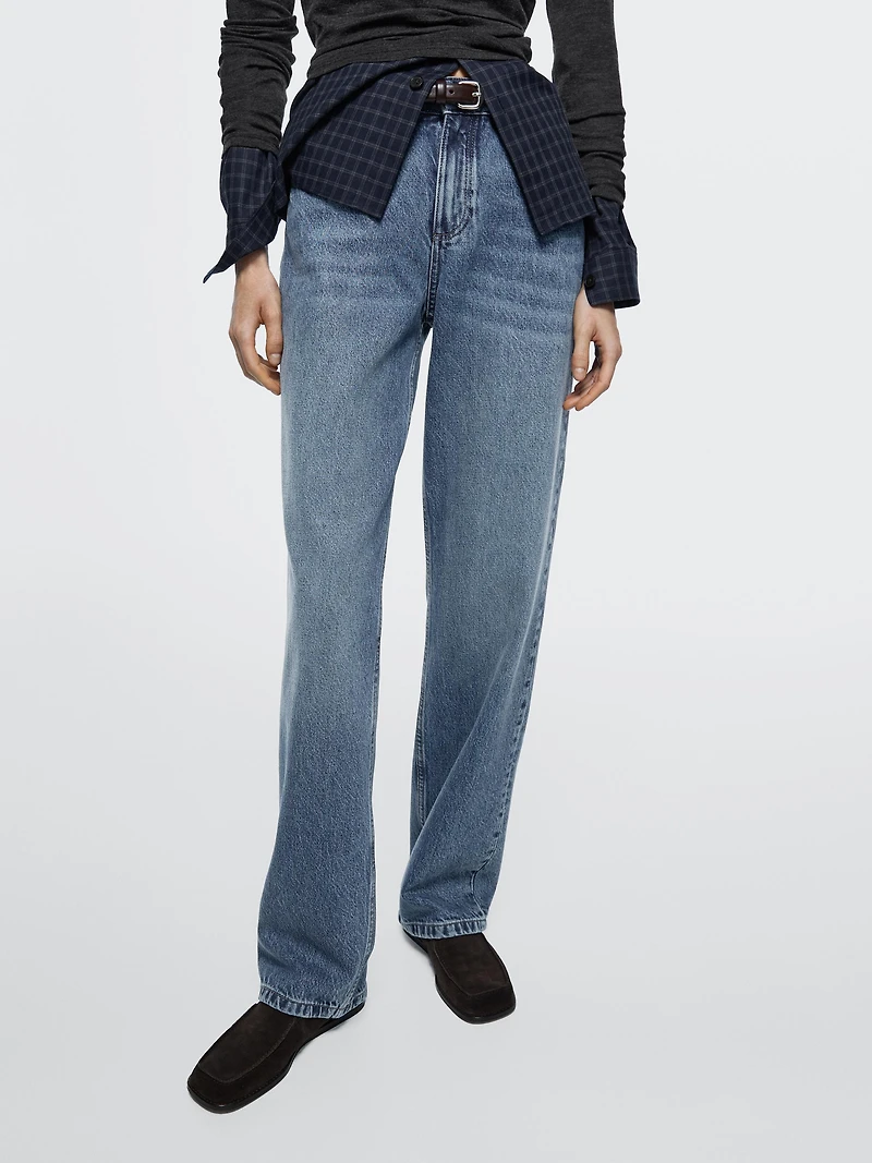 Mid-rise straight-leg jeans