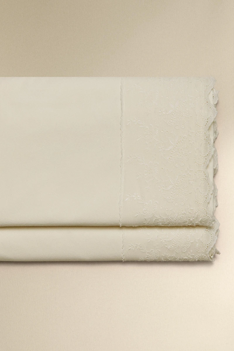 EMBROIDERED PERCALE FLAT SHEET (200 THREAD COUNT)