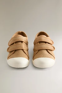CHILDREN'S FABRIC STRAP SNEAKERS
