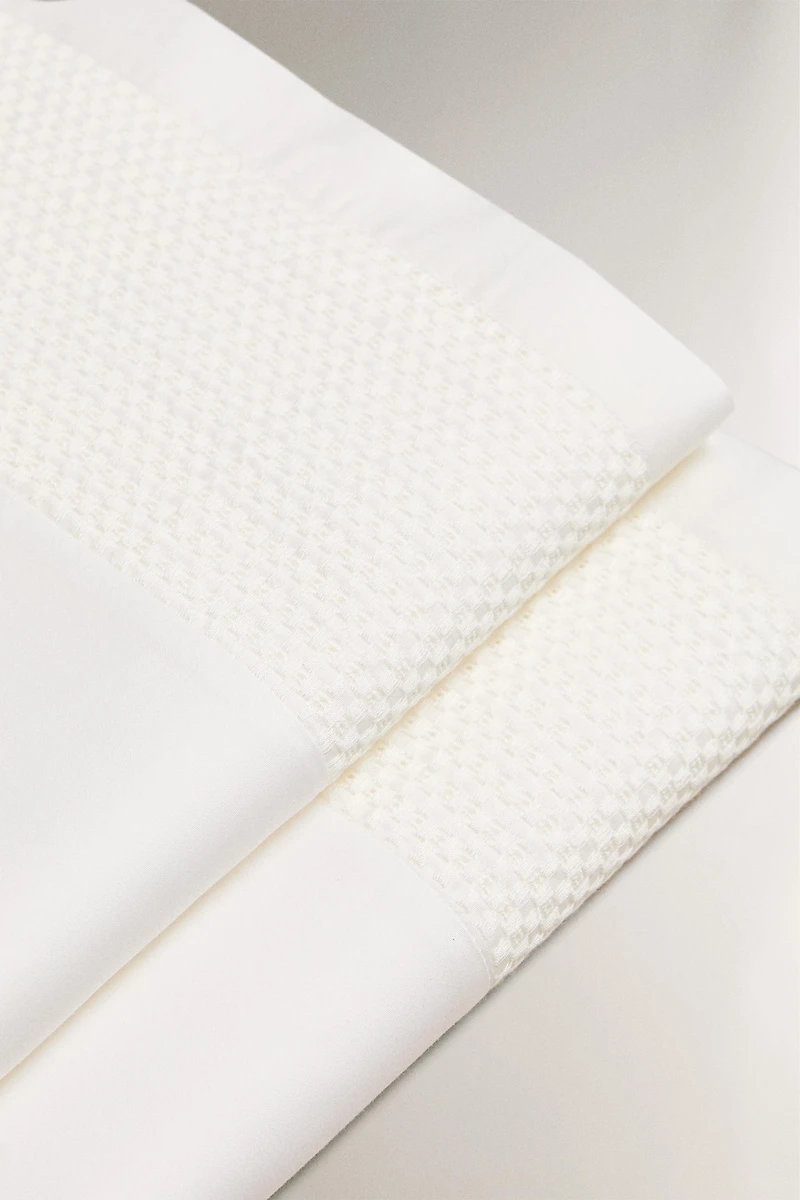 SATEEN FLAT SHEET WITH CROCHET BORDER