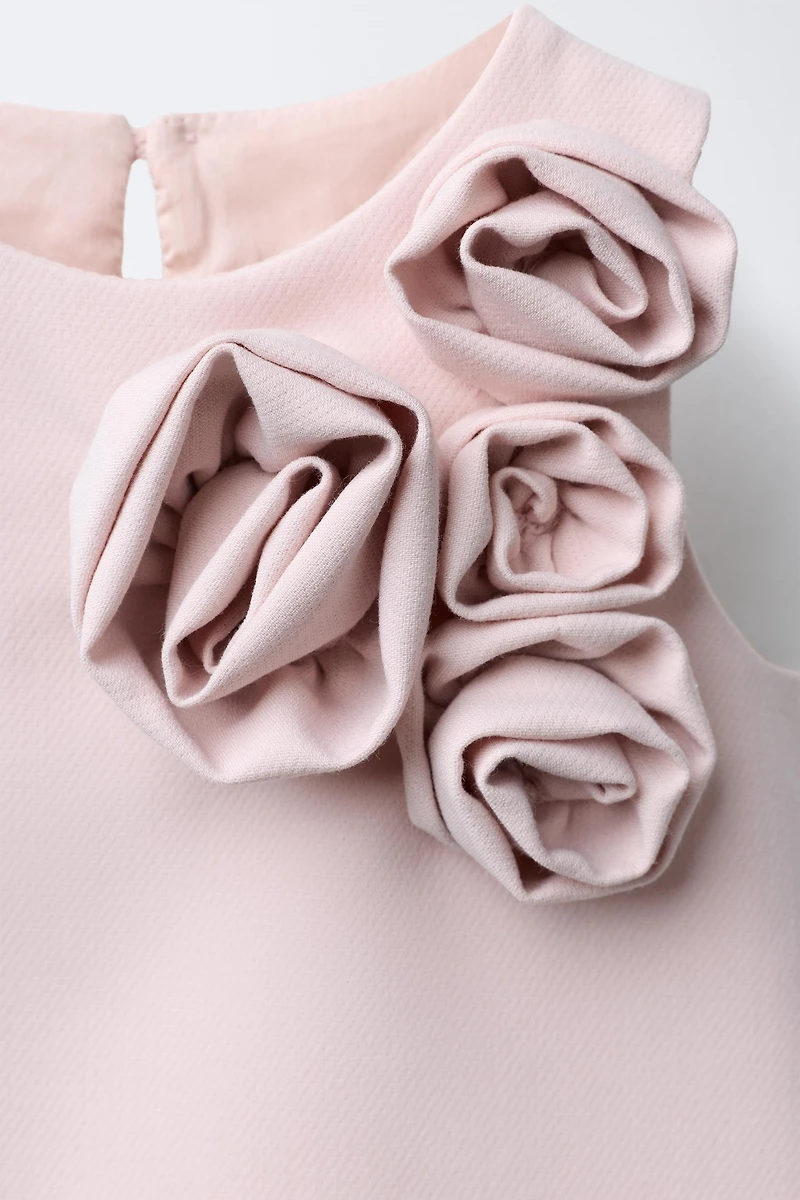 ROBE À FLEURS 3D