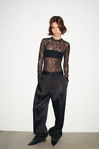 LACE BODYSUIT