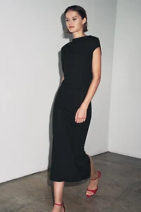 ROBE LONGUE DRAPÉE