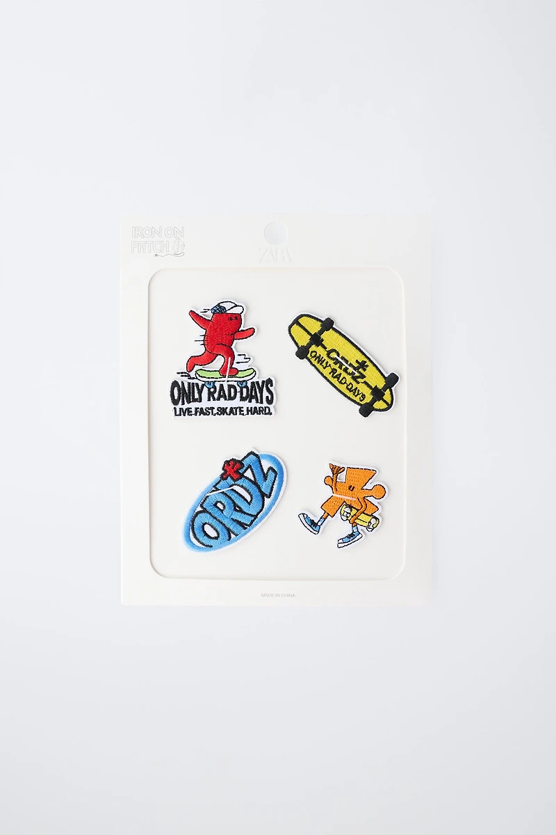 FOUR-PACK OF SHAPED PATCHES