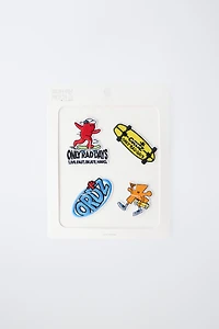 FOUR-PACK OF SHAPED PATCHES