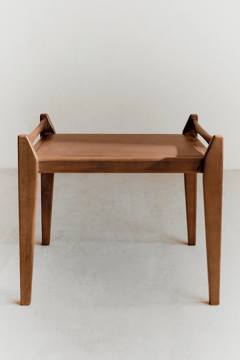 SMALL WOODEN BENCH
