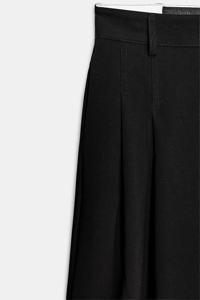 PLEATED PANTS