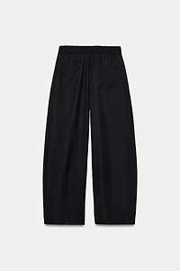 FLOWY PLEATED PANTS