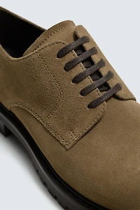 LEATHER SHOES