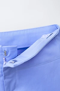 VENTED CAPRI PANTS