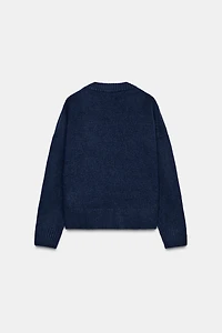 PULL DOUX EN MAILLE COL V