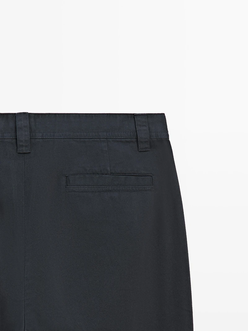 Relaxed fit cotton trousers