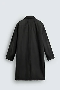 MANTEAU EN DENIM DÉLAVÉ