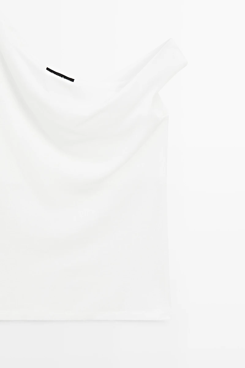 Asymmetric off-the-shoulder top