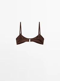 Bikini top with central seam