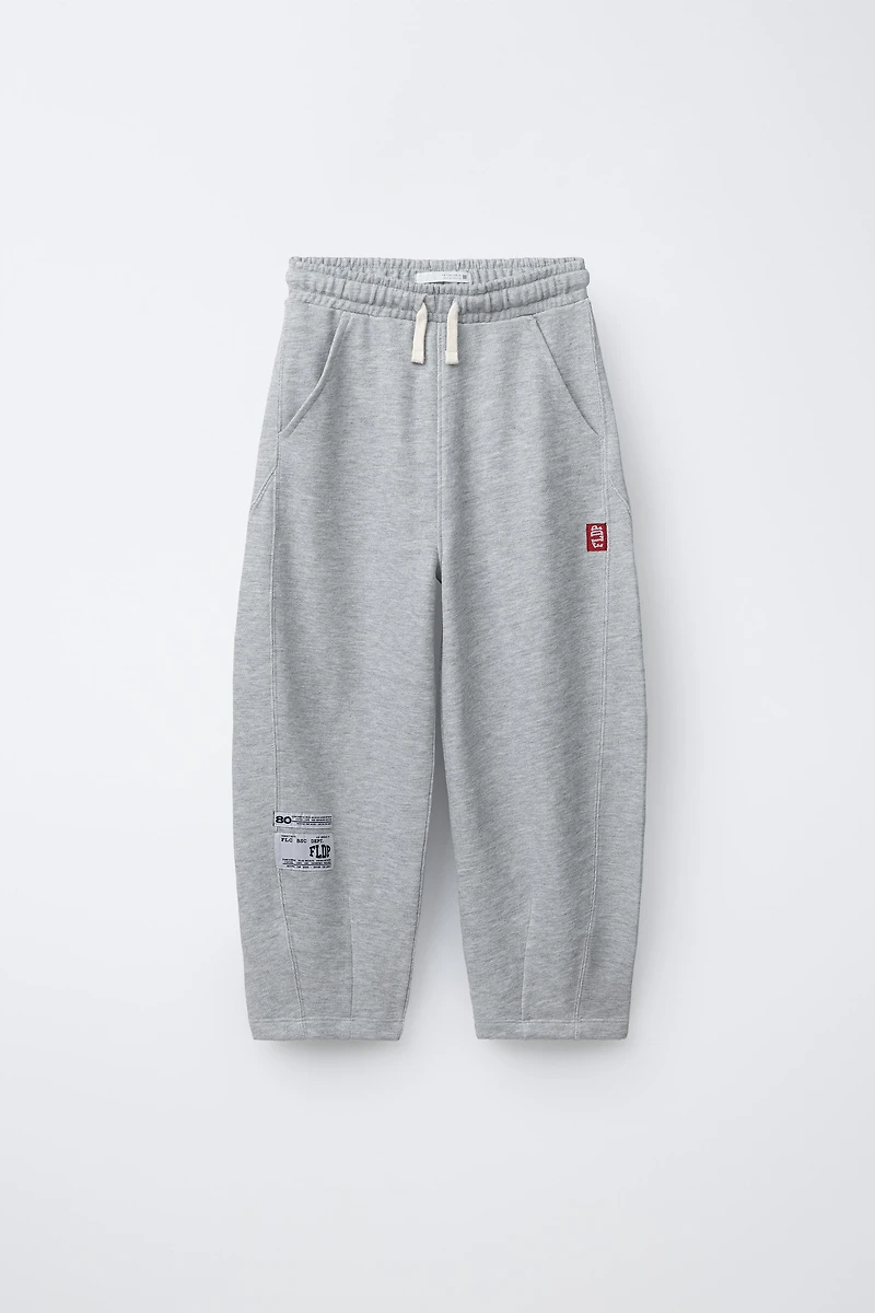 BARREL PANTS WITH LABEL