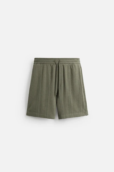 JACQUARD TEXTURED SHORTS