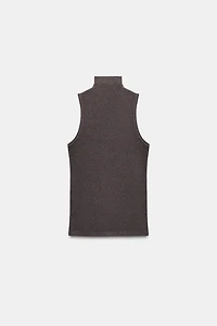MOCK NECK SLEEVELESS TOP