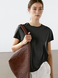 Flowing short sleeve T-shirt