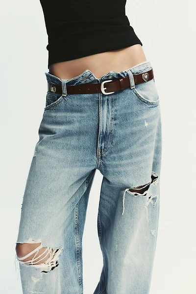 LEATHER BELT WITH HEART STUDS
