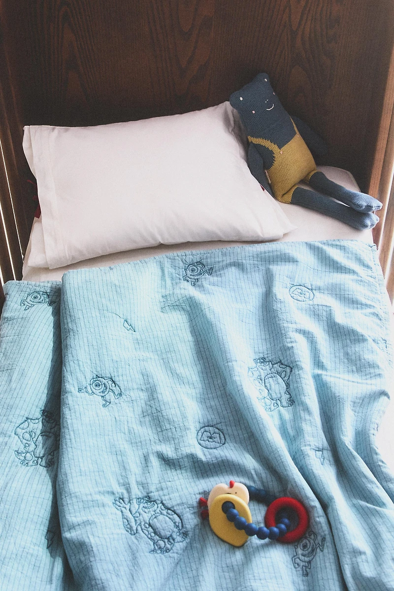 KIDS' MONSTERS, INC. ©DISNEY/PIXAR QUILT