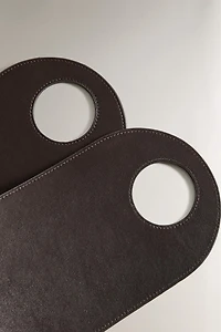 LEATHER MAGAZINE RACK