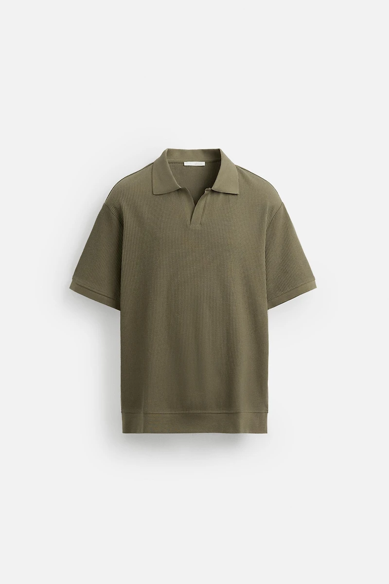 VERTICAL TEXTURED POLO