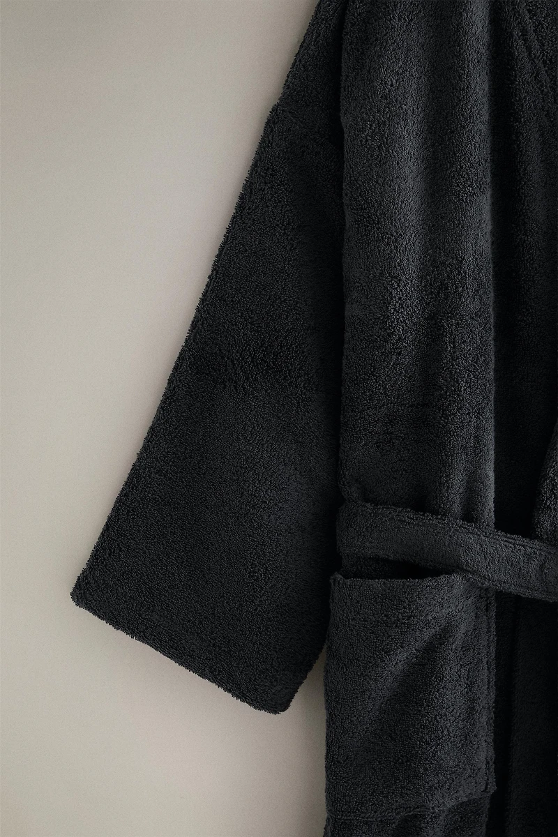 PREMIUM COTTON BATHROBE (420 GXM²)