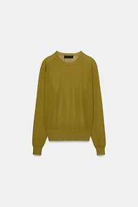 PULL EN MAILLE AVEC COUTURES AUX ÉPAULES
