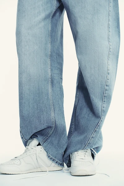 CHAUSSURES DE SPORT EN CUIR