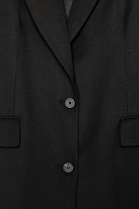 LONG COAT WITH SHOULDER PADS